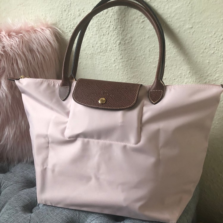 djX8Py5CR2e7rNrTMbrN0w