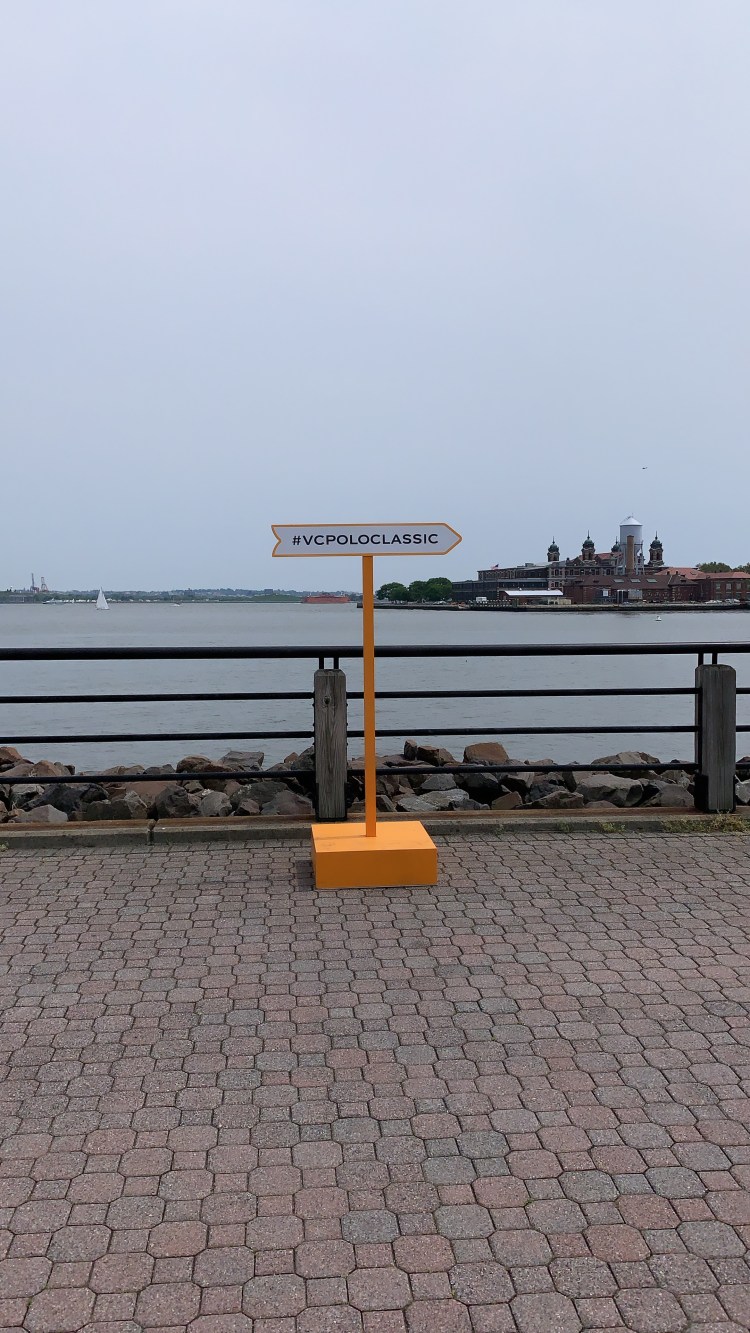 38D26653-7FF7-4F14-B432-08FA4E05AC13